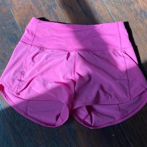 Sonic Pink: Lululemon Speed up High-Rise Lined Short 4” size 4. Perfect!